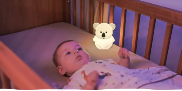 Luvy nachtlampje in de vorm van een koala bij baby in bed